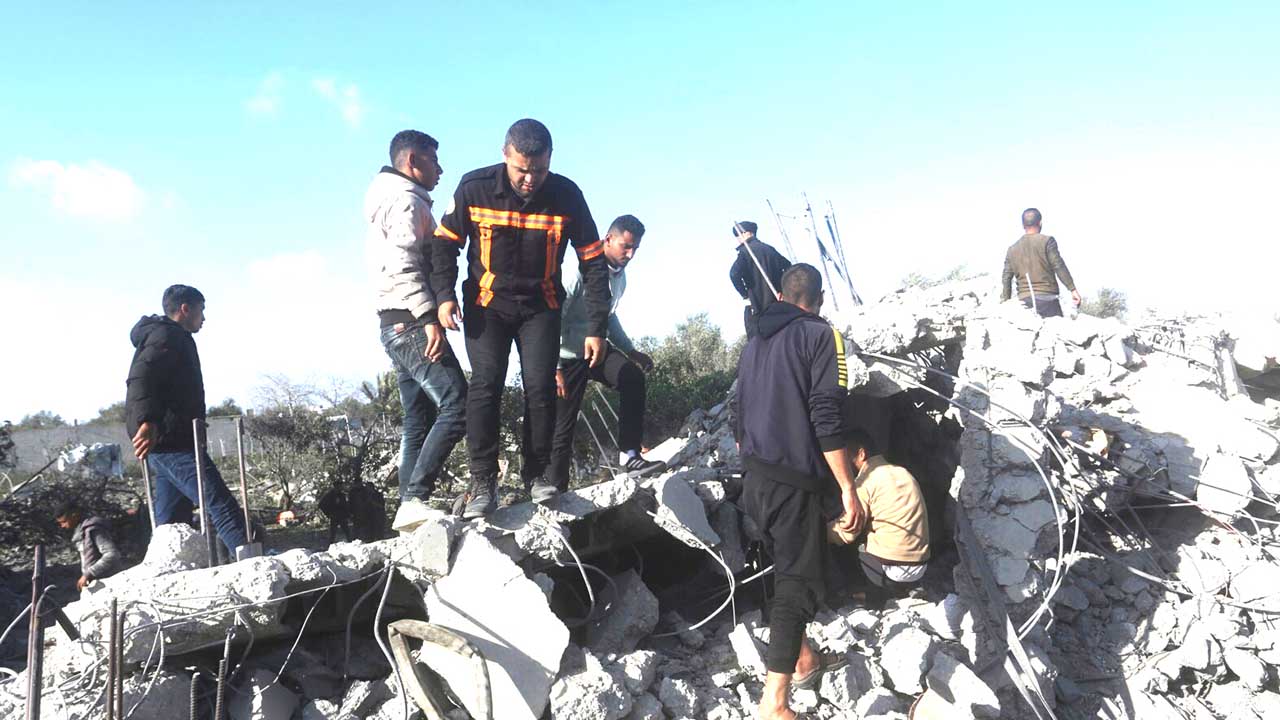 Hamas: Serangan Israel di Rafah Dapat Tewaskan 'Puluhan Ribu' Jiwa ...
